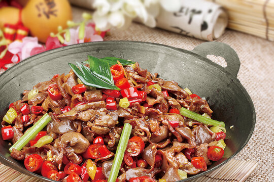 干锅鸡杂