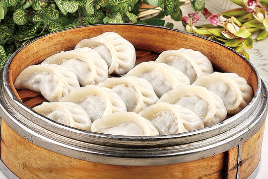 肉三鲜蒸饺