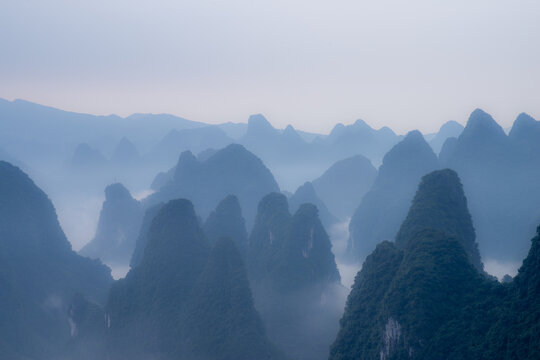 山峰