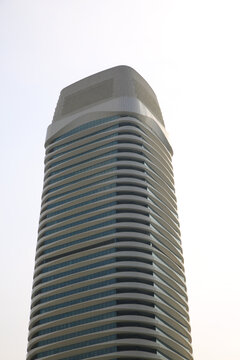 现代摩天大楼外观特写