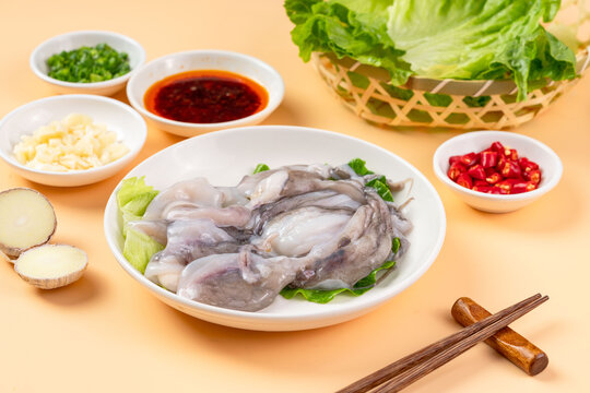 鲜鱿鱼及火锅配菜调料