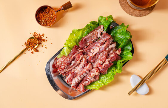 新鲜牛肉食材与调料搭配