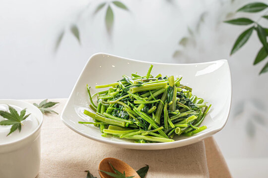 清炒空心菜清新绿色佳肴