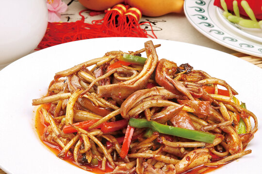 茶树菇炒肚丝