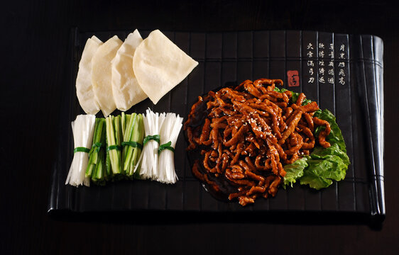 京酱肉丝