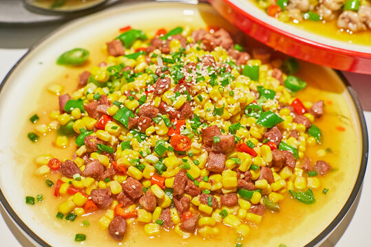 玉米炒牛肉粒美味菜肴