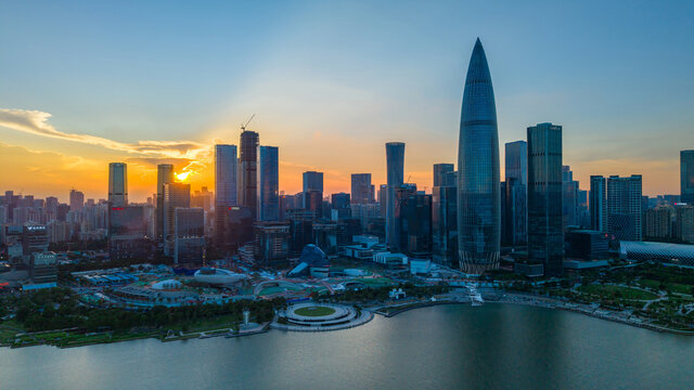 深圳城市天际线日落