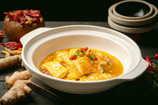 湘菜美味砂锅豆腐诱人呈现