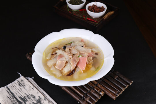 三鲜锅巴