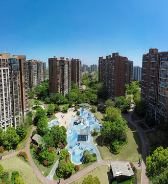 小区内景