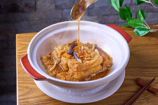 砂锅手工斑斓豆腐