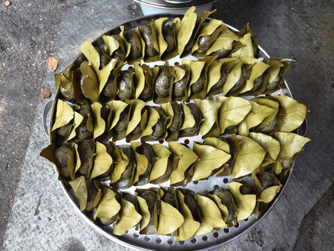 一蒸笼蒿子粑粑