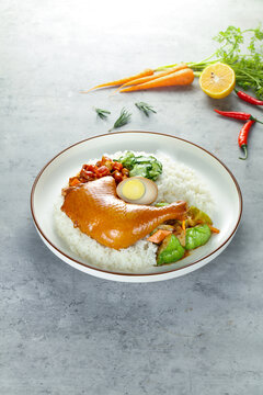 鸡腿饭