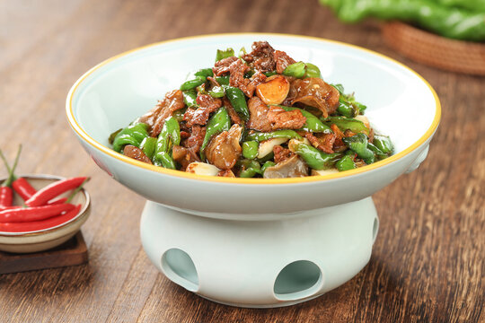 辣椒小炒肉