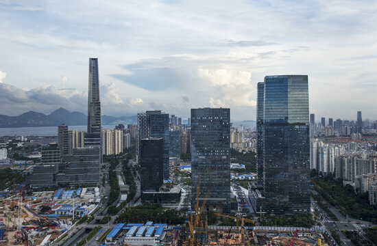 都市高楼林立的繁华景象