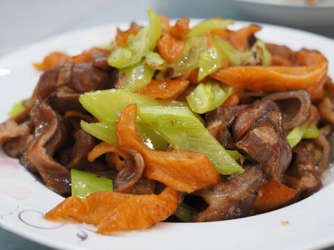 青椒炒大肠