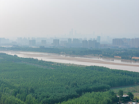 航拍济南鹊山