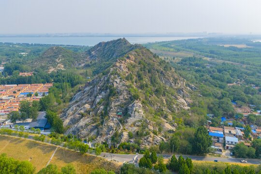 航拍济南鹊山