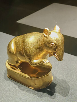 明代金鼠