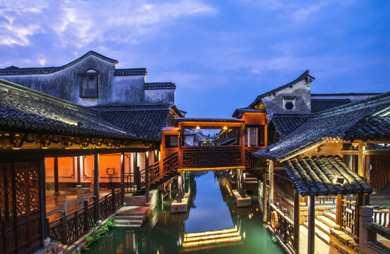 乌镇江南水乡古建夜景风情