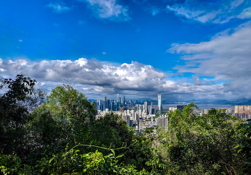 大南山远眺深圳城市风光