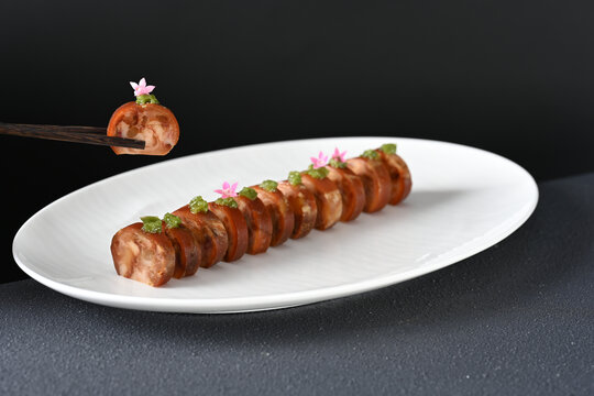 酱香牛肉肘子