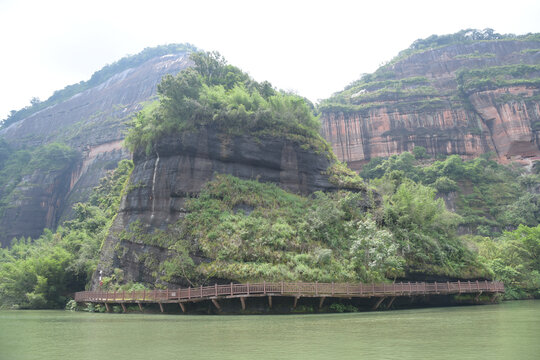 广东韶关丹霞山赤壁丹霞景点