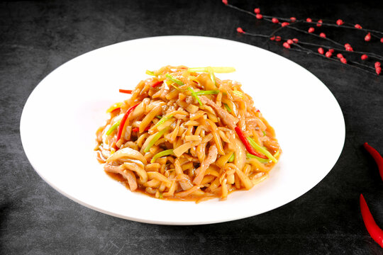 杏鲍菇炒肉丝