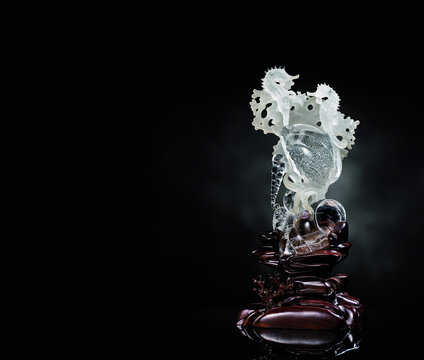白水晶海底世界海马珊瑚雕刻