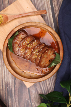 美味桂花糯米藕特写蜜汁藕