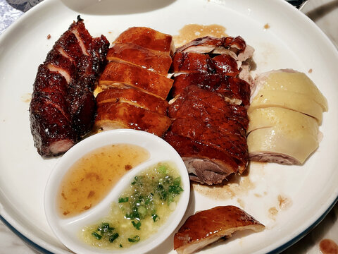 多样美味烧腊拼盘
