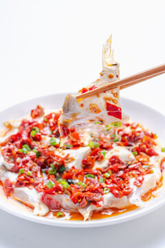 剁椒蒸鱼鲜嫩诱人美食
