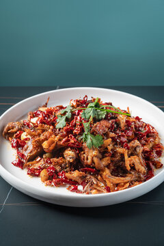 湘菜香辣可口的美味炒鸡肉