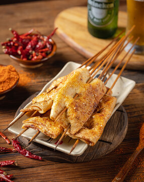 美味烤板筋串串诱人呈现