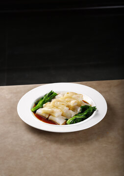 虾仁肠粉