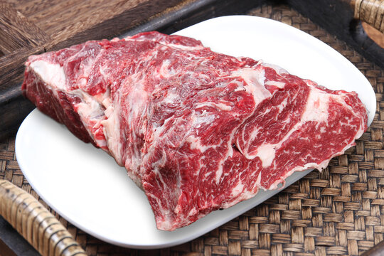现杀生鲜牛肉