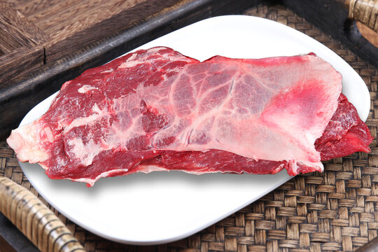 生鲜牛肉