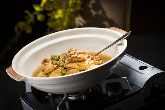 砂锅豆腐
