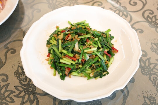 美味炒韭炒河虾