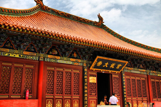 中式古建筑玄武大帝