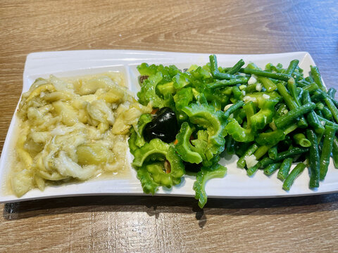 三色清爽凉拌菜拼盘减肥减脂瘦身健康饮食
