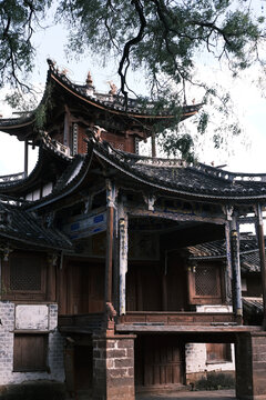 云南旅游沙溪古镇古戏台