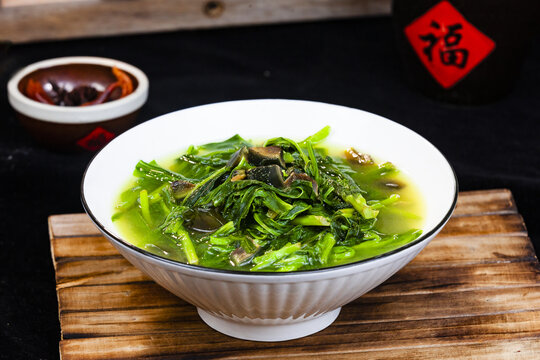 鸡汤苦麦菜