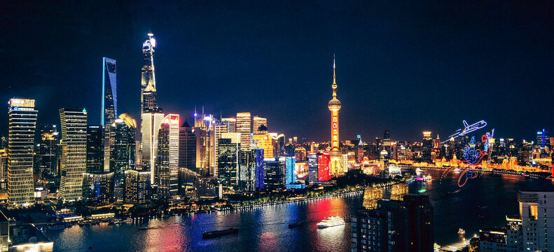 上海外滩璀璨夜景风光