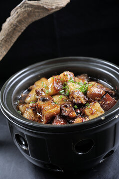 当家肉坛子肉