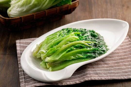 白灼生菜