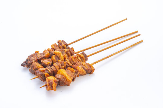 美味诱人的碳烤羊肉串