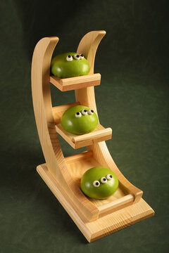 item.picName