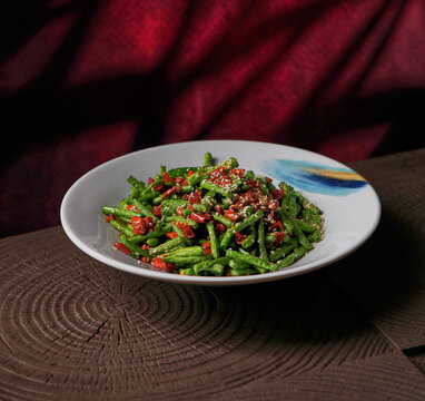 豆角炒肉