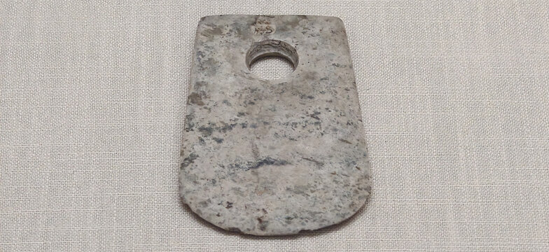 古代石斧器物